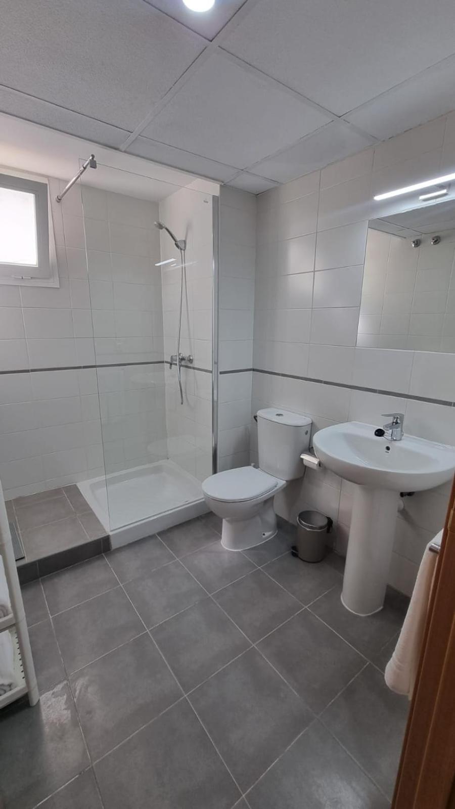 Moderno Apartamento 3 Dormitorios, Garaje Y Piscina La Algaba Exterior foto